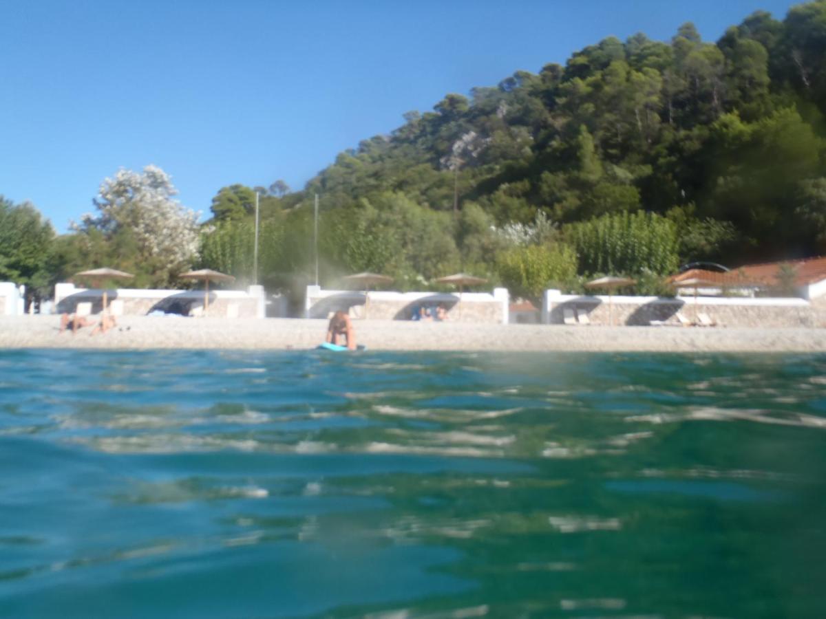 O Pyrgos Accommodations Panormos  Esterno foto